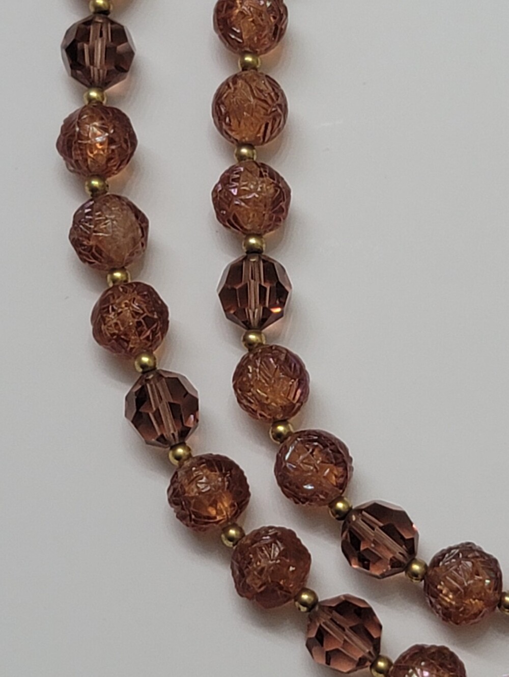 Lisner -Lucite & Glass, Smoky Topaz-color Necklace 1950's-60's -Vintage, Estate - Picture 4 of 6